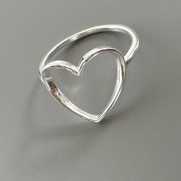 Sterling Silver Open Heart Ring - Minimalist Love Jewelry - Picture 3 of 14